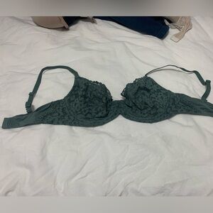 34DD Victorias Secret bra - partially lined